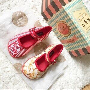 Mini Chocolaticas: Popcorn Mary Jane Flats Sz 6